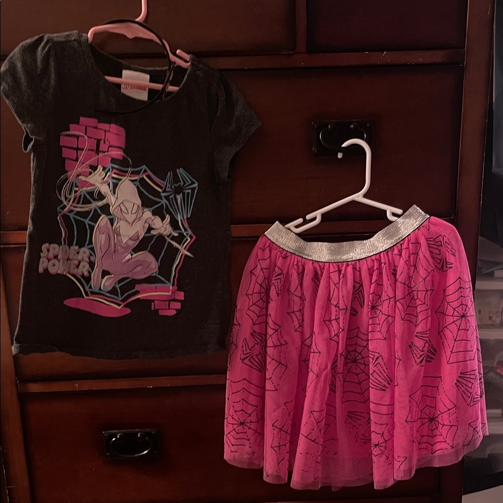 Marvel Pink and Black Spiderman Apparel